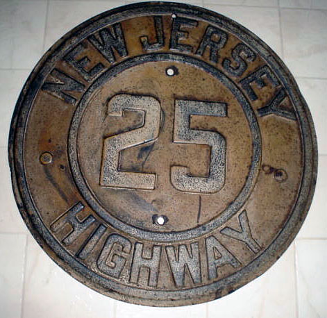 New Jersey State Highway 25 sign.