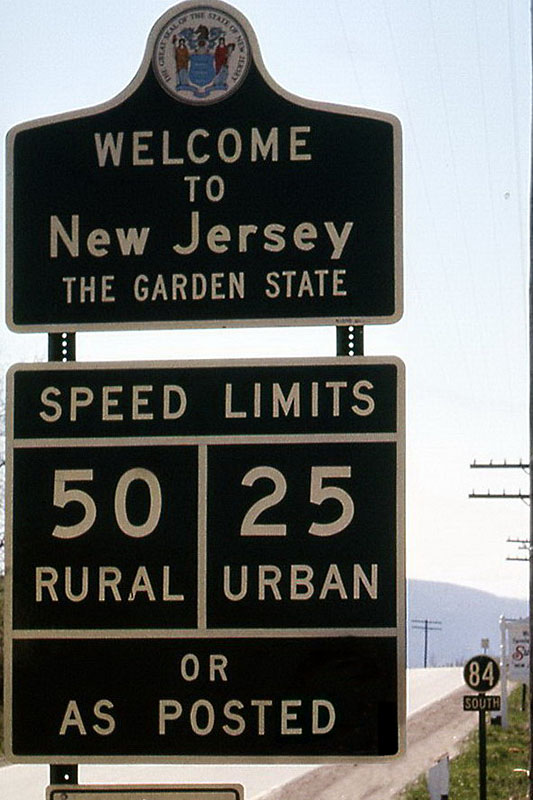 New Jersey State Highway 84 sign.