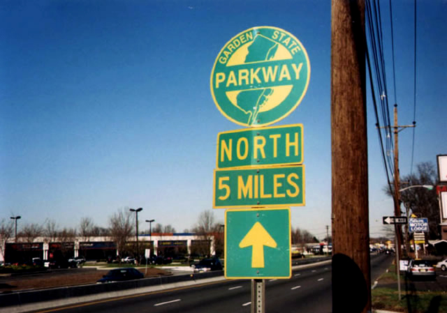 New Jersey Garden State Parkway sign.
