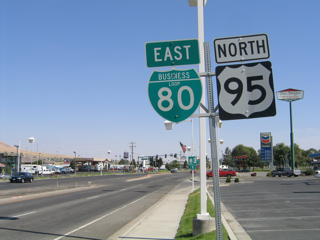 Nevada - U. S. highway 95 and business loop 80 sign.