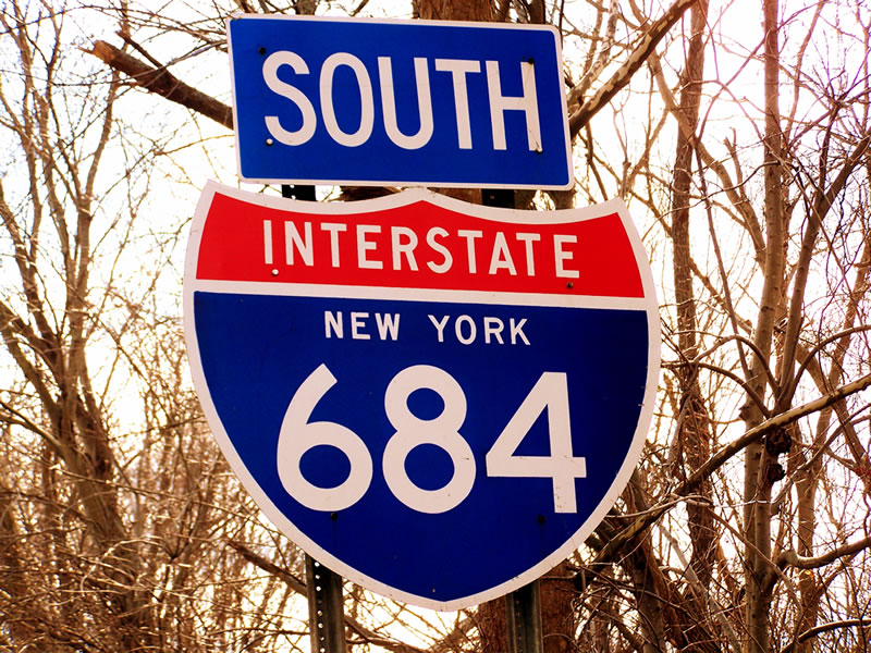 New York Interstate 684 sign.