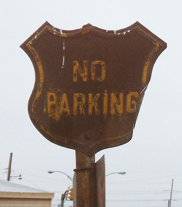 Oklahoma No Parking sign sign.