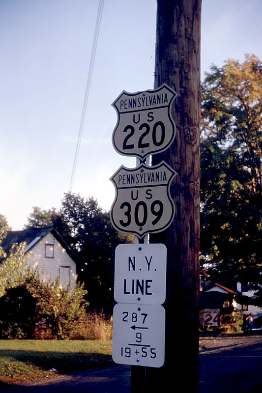 Pennsylvania - U.S. Highway 309 and U.S. Highway 220 sign.