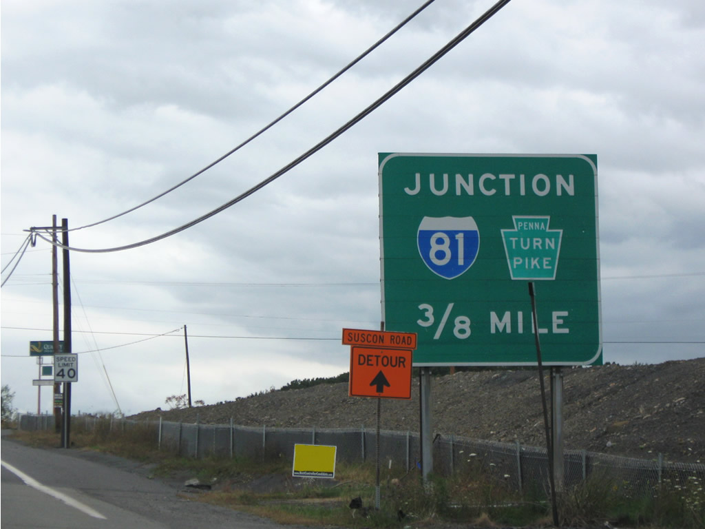 Pennsylvania -  476 and Interstate 81 sign.