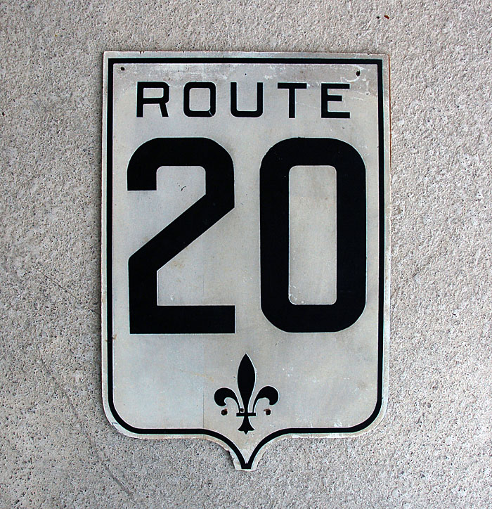 Quebec provincial highway 20 sign.