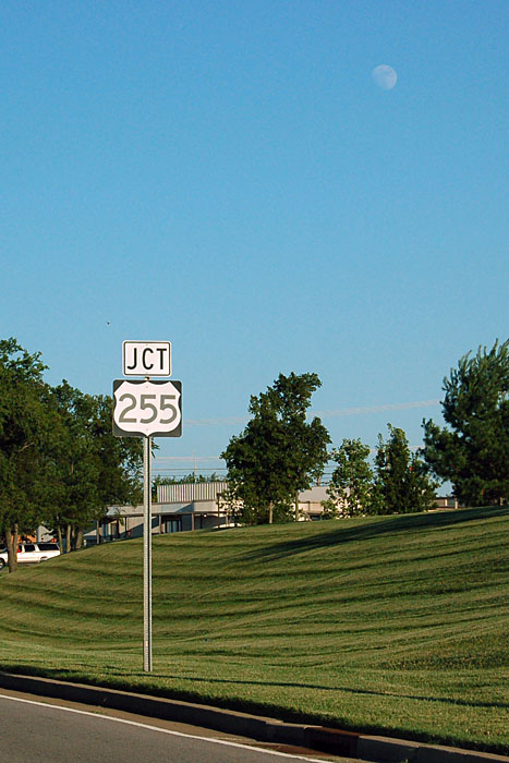 Tennessee U.S. Highway 255 sign.
