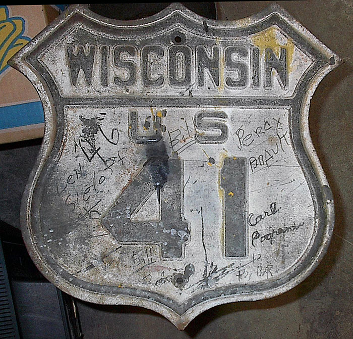 Wisconsin U.S. Highway 41 sign.