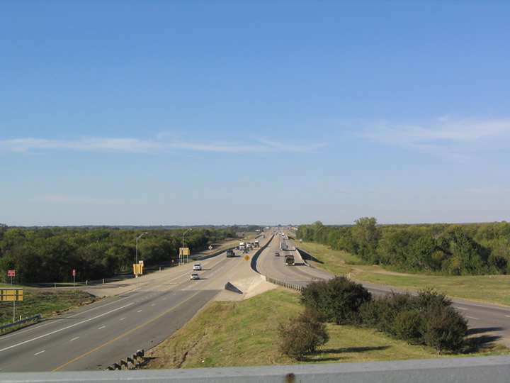 IH 45 at Chambers Creek, Texas