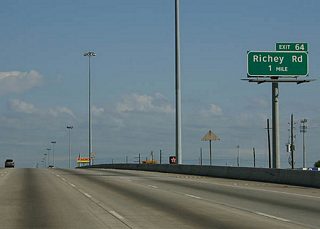 Crossing over Airtex Drive, one mile south of Exit 64 for Richey Road. IH 45 is in the suburb of Spring at this point. 