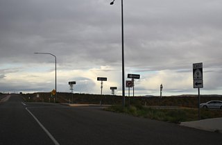State Route 7 west begins at a diamond interchange with SR 9 at the western urban limits of Hurricane. SR 9 continues into Hurricane and La Verkin before branching east to Zion National Park.