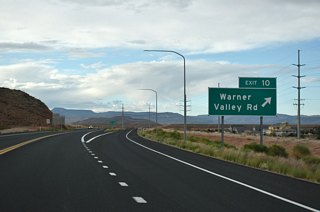 Warner Valley Road joins SR 7 with Washington Fields Road to the Stucki Farms subdivision.