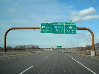 Exit 11 links Utah 67 to U.S. 89 north to South Ogden. Exit 12 connects to Utah 225, a 1.274-mile state route that travels east to Utah 106/Main Street or west to Clark Lane with interchanges at Interstate 15/Utah 67 and U.S. 89. The final interchange on Utah 67 north is Exit 13, Interstate 15 north to Ogden.