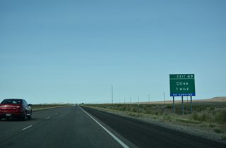 Interstate 80 continues west one mile to the diamond interchange (Exit 49) with Clive Road.
