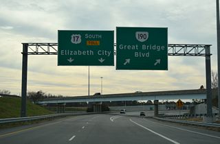 Exit 15 also connects SR 168 (Oak Grove Connector) and I-464 south with adjacent SR 190 (Great Bridge Boulevard).