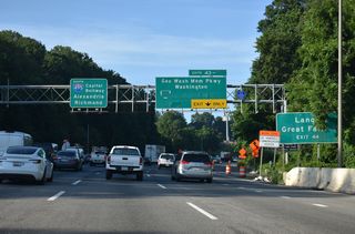I-495 south enters Fairfax County over the south banks of the Potomac River. The trumpet interchange (Exit 43) with George Washington Memorial Parkway precedes the diamond interchange (Exit 44) with SR 193 (Georgetown Pike) to Great Falls and Langley.
