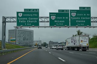 A cloverleaf interchange (Exits 46A/B) joins Interstate 495 with SR 123 (Chain Bridge Road) at the first of two Tysons Corner exits.