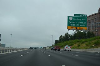 Next in line for southbound travelers is the three quarter cloverleaf interchange (Exits 47A/B) with SR 7 (Leesburg Pike). SR 7 leads west 72 miles from Alexandria to Winchester overall.