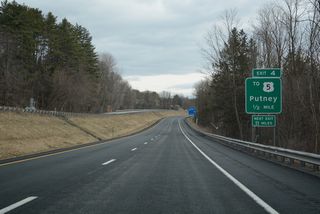 Putney Landing Road heads 0.20 miles north from I-91 to U.S. 5 (Main Street) in Putney.