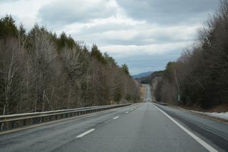 Milepoint Exit 51 connects Interstate 91 with VT 131 just west of the junction of U.S. 5 (Connecticut River Road) and VT 12.