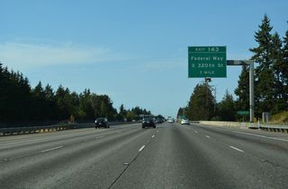 The second Federal Way exit joins Interstate 5 with S 320th Street near the city center and The Commons at Federal Way (formerly the Seatac Mall).