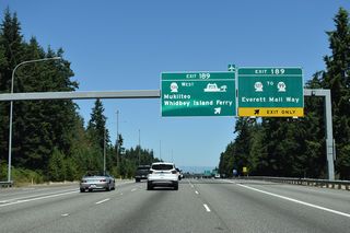 Exit 189 connects with SR 527 (19th Avenue SE) at El Capitan Way. SR 527 winds west over I-5 to SR 99 (Broadway) and the Boeing Freeway westbound entrance ramps to SR 526. The 48.97 mile long route of SR 99 concludes via Everett Mall Way and Broadway northeast from old U.S. 99 (Evergreen Way) near Intercity.