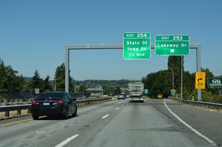The northbound ramps at Exit 253 connect Interstate 5 with King Street at Potter Street north of Lakeview Drive. Points of interest for Exit 253 include a visitors center and the Whatcom Museum.