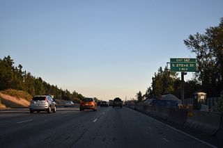 Exit 147 is the first of three from I-5 serving the city of Federal Way. S 272nd Street follows the municipal boundary between Federal Way and Kent west to SR 99 (Pacific Highway).