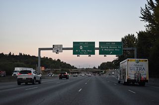 Southbound at the Exit 158 to S Boeing Access Road. The western section of SR 900 runs 4.00 miles east to 3rd Street at SR 167 (Rainier Avenue) in Renton. The eastern segment heads 9.68 miles east from I-405 at Exit 5 in Renton to I-90 at Exit 15 at Issaquah.