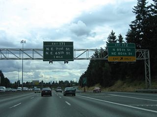 NE 80th Street provides access to SR 522 (Lake City Way), Maple Leaf, and Wedgwood east of I-5. SR 522 south ends at a wye interchange (Exit 171) with Interstate 5 next.