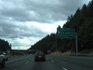 Progressing south toward Exit 177 and SR 104 (NE 205th Street) in Mountlake Terrace. A 31.75 mile long route, SR 104 travels between Lake Forest Park and U.S. 101 south of Discovery Bay.
