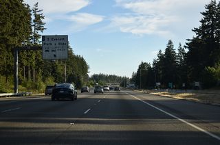 Left exit ramps from the HOV-2 lanes connect Interstate 5 with the South Everett Park & Ridge facility located off 112th Street SE.