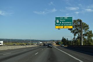 I-5 spans Ebbey Slough ahead of the wye interchange with SR 529 south. Beginning at the intersection of State Avenue (former U.S. 99) and SR 528 (4th Street) in Marysville, SR 529 leads 7.88 miles south through Everett. Everett Community College lies southwest of SR 529 along Broadway.