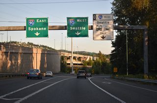 Traveling the lower level of the systems interchange at Exit 11 to Interstate 90 east.