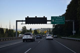 A cloverstack interchange connects I-405 with SR 522 at Exits 23 B/A in one mile. SR 522 joins Bothell with Woodinville and Maltby in Snohomish County as a limited access route.