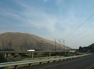 A viaduct carries U.S. 97 away from Interstate 82 to Main Street at Union Gap.