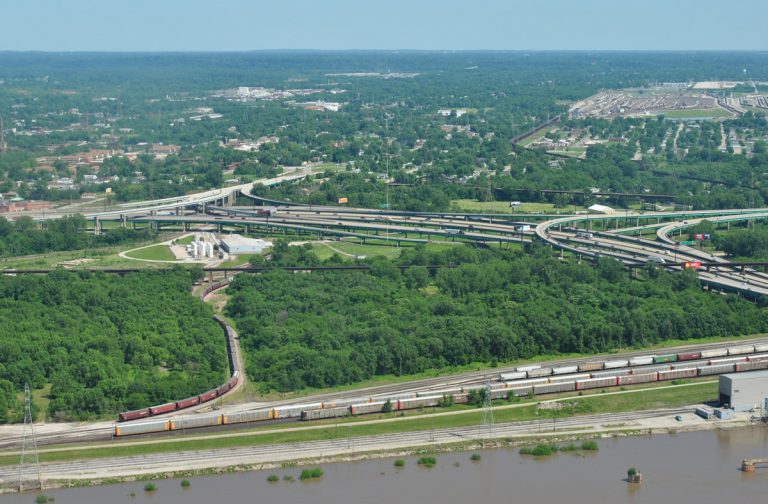 Directional T interchanges joining I-55/64 with IL 3 and Tudor Avenue from the Gateway Arch in St. Louis, MO.