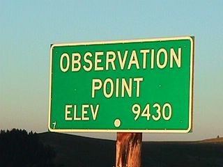 U.S. 14 Alternate observation point at Elevation 9,430 feet in the Bighorn Mountains. Photo taken by Jim Teresco, 7/25/99.