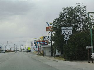 More motels are located along Yellowstone Highway (Business Loop I-25 and U.S. 20-26 Business-87) after Beverly Street.