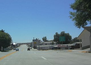 A few motels and restaurants line U.S. 18-20-85 on the brief overlap. However, the routes divide only a short distance south of downtown Lusk.