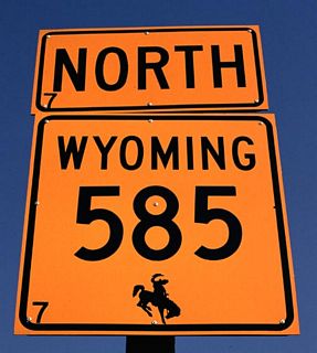 Wyoming Highway 585 reassurance marker posted near Sundance.